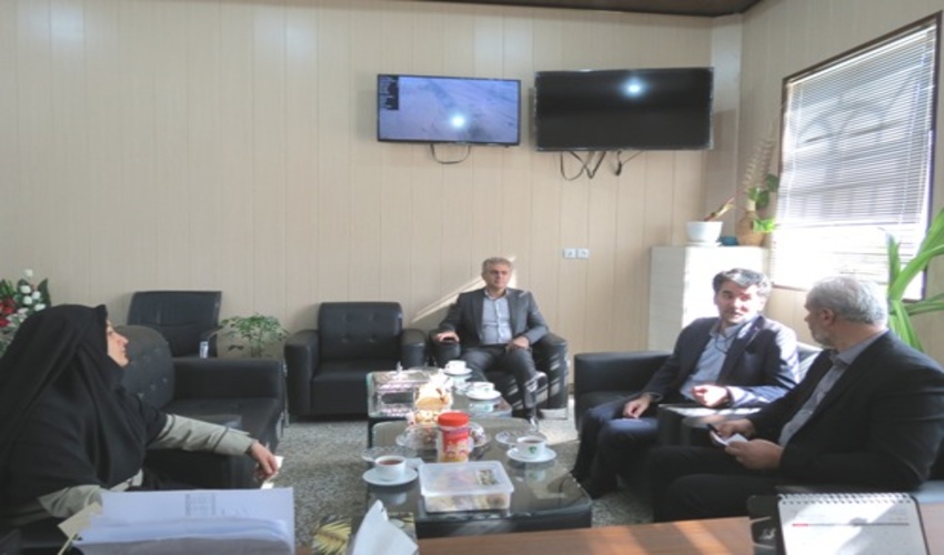 بازديد معاون برنامه ريزي، توسعه مديريت و منابع سازمان منابع طبيعي و آبخيزداري كشور از شهرستان بافق