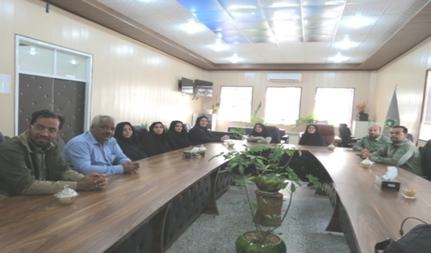 شركت رييس و كارشناسان اداره منابع طبيعي شهرستان بافق در دوره آموزشي « نماز و تحكيم خانواده با موضوعيت تربيت فرزند » بصورت ویدئو کنفرانس