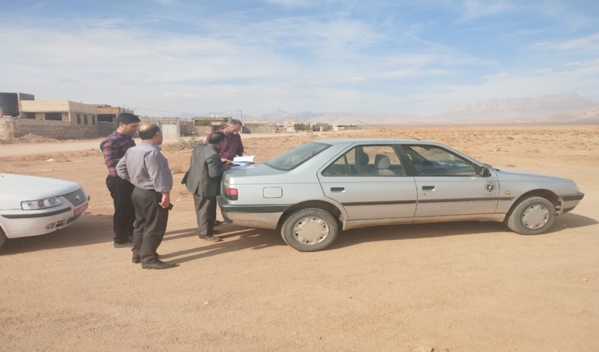 بازدید کارشناسان ستادی اداره کل منابع طبیعی و آبخیزداری به اتفاق نمایندگان بنیاد مسکن استان یزد از محدوده های درخواستی شهرستان مهریز