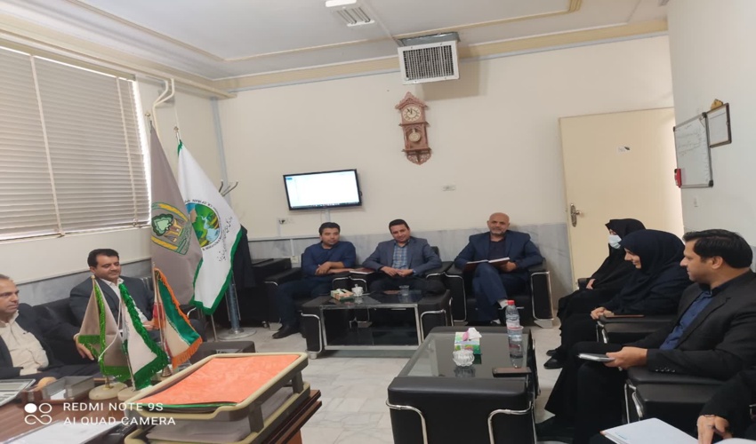 بازدید گروه ارزشیابی معاونت حفاظت و امور اراضی از اداره منابع طبیعی و آبخیزداری شهرستان مهریز