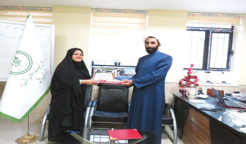 انعقاد تفاهم نامه همكاري بین اداره منابع طبیعی و اداره تبلیغات اسلامي شهرستان بافق در راستای طرح مردمی کاشت یک میلیارد درخت  