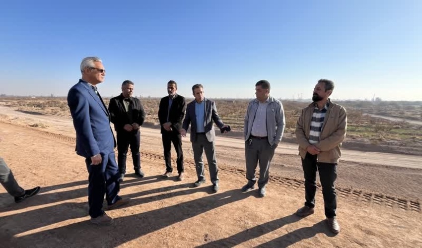 بازدیدبخشدار مرکزی اردکان از روند اجرای بند خاکی روستای چاه افضل شهرستان اردکان