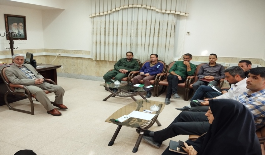 برنامه ریزی جهت مشارکت ادارات و مردم در طرح مردمی کاشت یک میلیارد درخت شهرستان بهاباد 