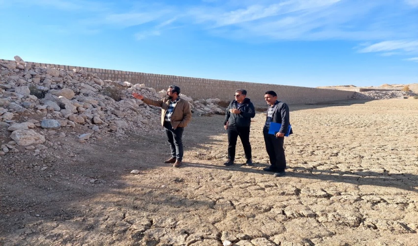 بازدید کارشناسان آبخیزداری اداره کل منابع طبیعی استان از پروژه های آبخیزداری شهرستان ابرکوه