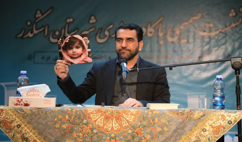  نشست صمیمی با کادر اداری با حضور معاون سیاسی، امنیتی و اجتماعی استانداری یزد در شهرستان اشکذر