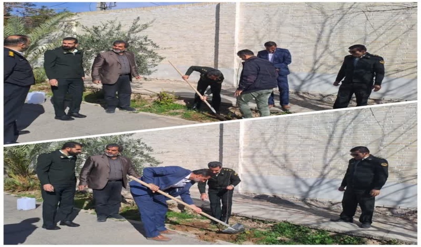غرس نهال به مناسبت ششمین روز از هفته منابع طبیعی در محل فرماندهی نیروی انتظامی اردکان