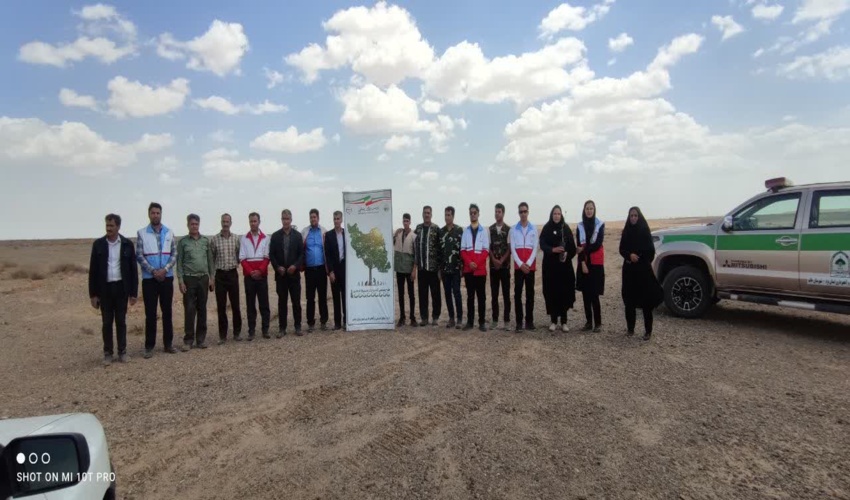 در راستای اجرای طرح مردمی کاشت یک میلیارد درخت در شهرستان خاتم صورت گرفت