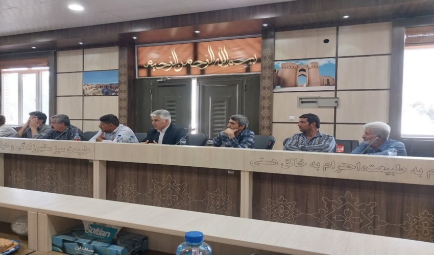 برگزاری جلسه ویژه بررسی مشکلات مرتعداران و دام شهرستان اردکان