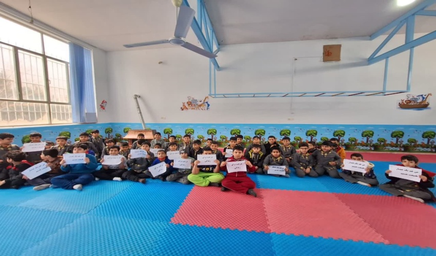 حضور کارشناس ترویج اداره منابع طبیعی و آبخیزداری شهرستان تفت در جشن عید مبعث مدرسه راه اندیشه این شهرستان و برگزاری کارگاه آموزشی -ترویجی مفاهیم منابع