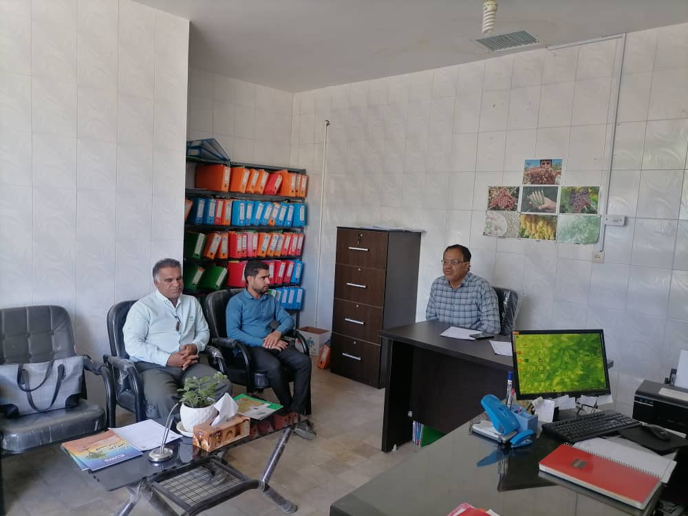 تفاهم نامه همکاری  مشترک بین اداره منابع طبیعی و آبخیزداری شهرستان مروست و صنف کشاورزی و دامپروری، منعقد شد.