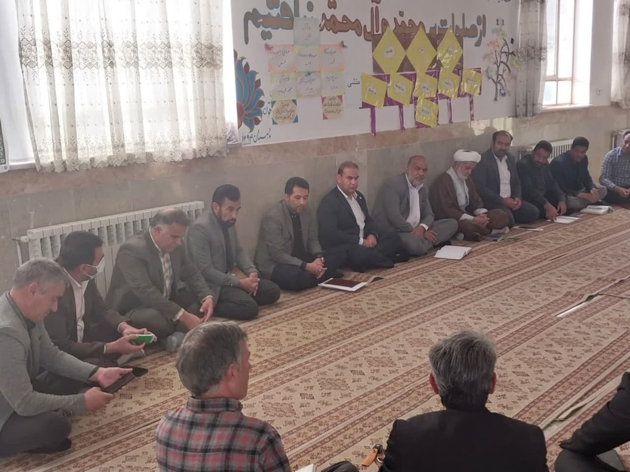 حضور رئیس اداره منابع طبیعی وآبخیزداری شهرستان مروست در جلسه کارگروه توسعه بخش ایثار